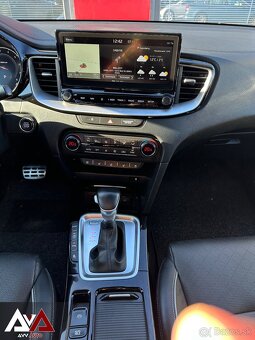 Kia XCeed 1.4 T-GDi A/T Platinum, 58 470km, Virtual Cockpit - 14