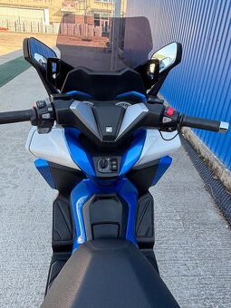Honda Forza 300 2019 - 14