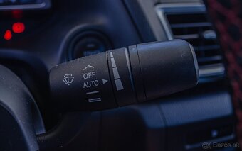 Mazda 3 2.2 Skyactiv-D150 Attraction Sedan - 14