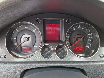 Volkswagen Passat b6 2.0 TDI 103kw - 14