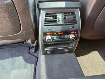 bmw 530d xdrive,180kw,r.v.2012,AT8,full,panorama,biela - 14