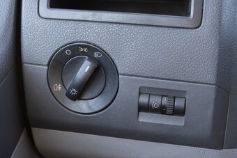Volkswagen Caravelle T5 / AJ NA SPLÁTKY / PROTIÚČET - 14