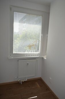 NA PREDAJ: 1izbový byt 30m2, kompletná rekonštrukcia - Trnav - 14