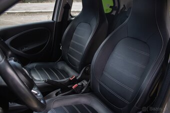 Smart Forfour EQ - 14