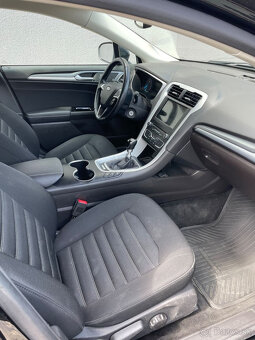 Ford Mondeo Combi 2019 EcoBoost 1.5 benzín (porucha motora) - 14