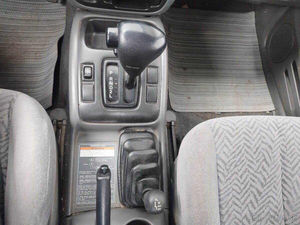 Suzuki Grand Vitara 4x4 AUTOMAT, r.v. 2002, STK: 1/2027 - 15