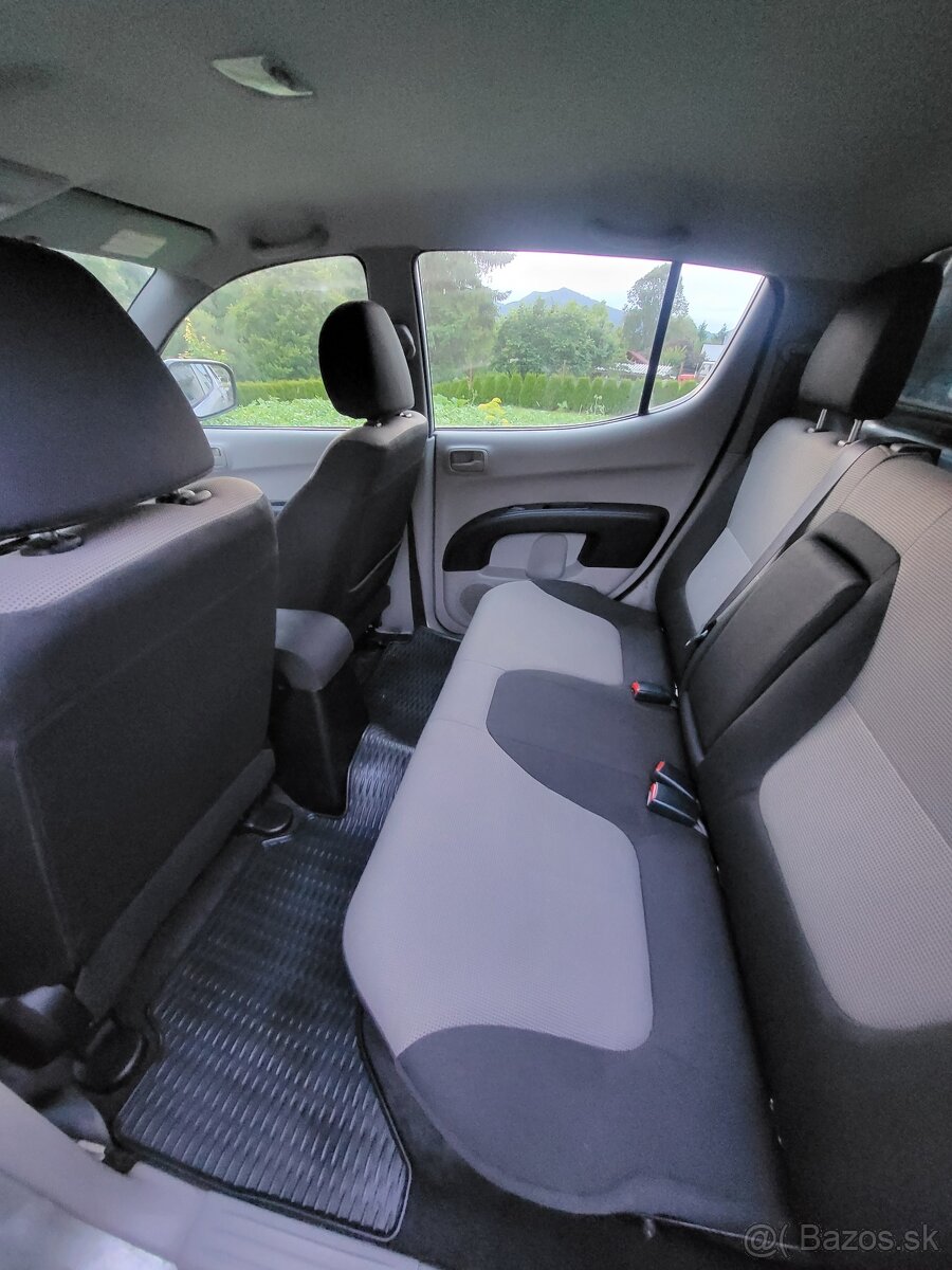 Mitsubishi L200 - 15