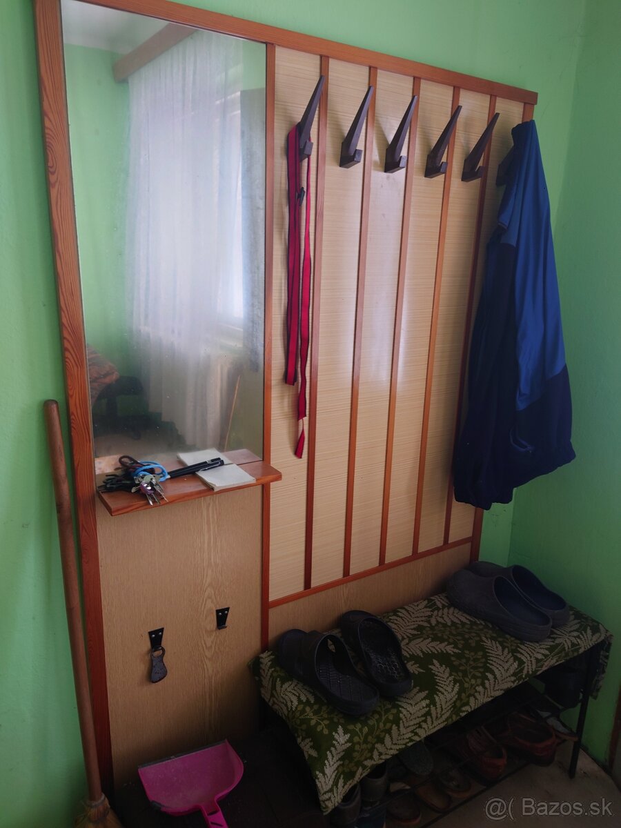 Predám starší nábytok - 15