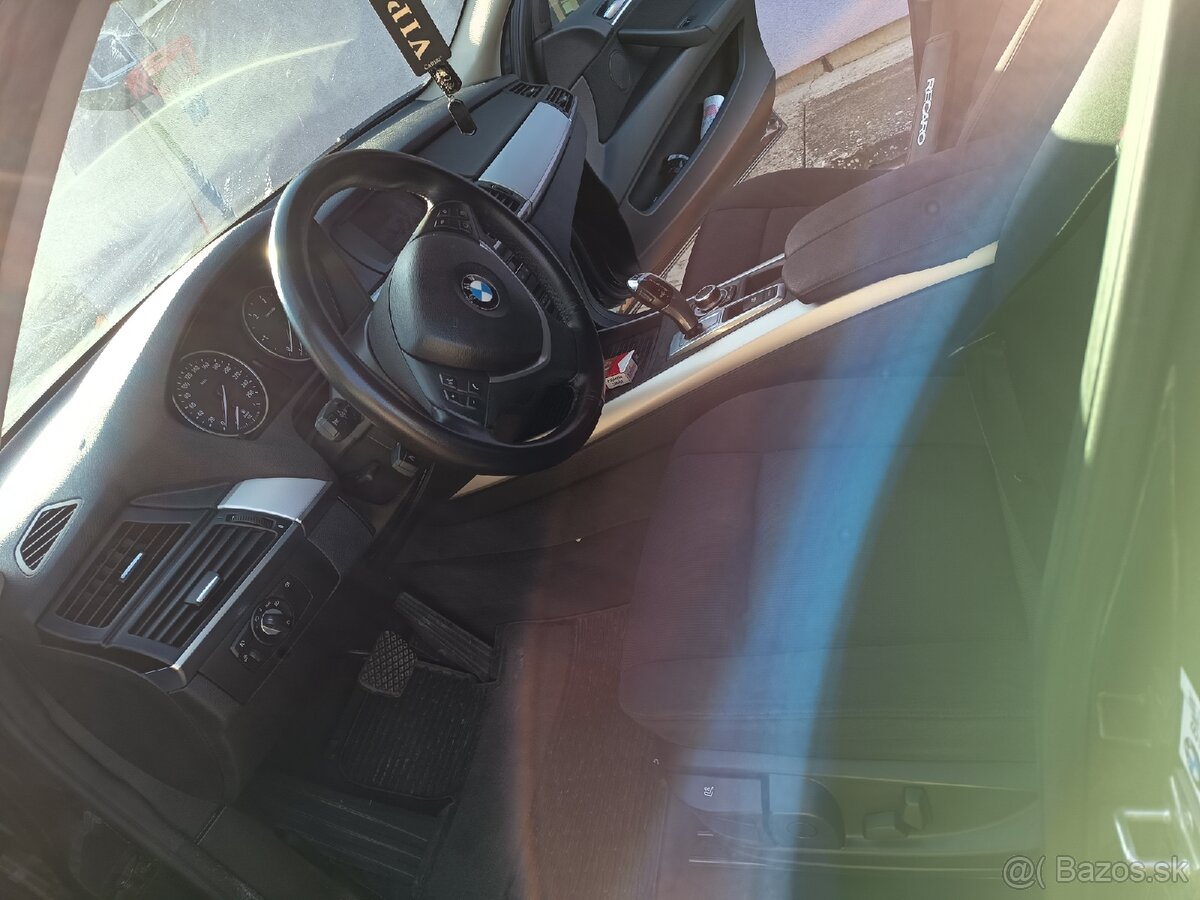 Predám BMW X5 xDrive30d - 15
