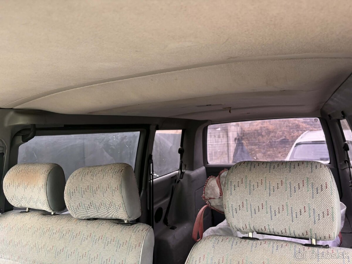 Volkswagen Caravelle T4 - 15