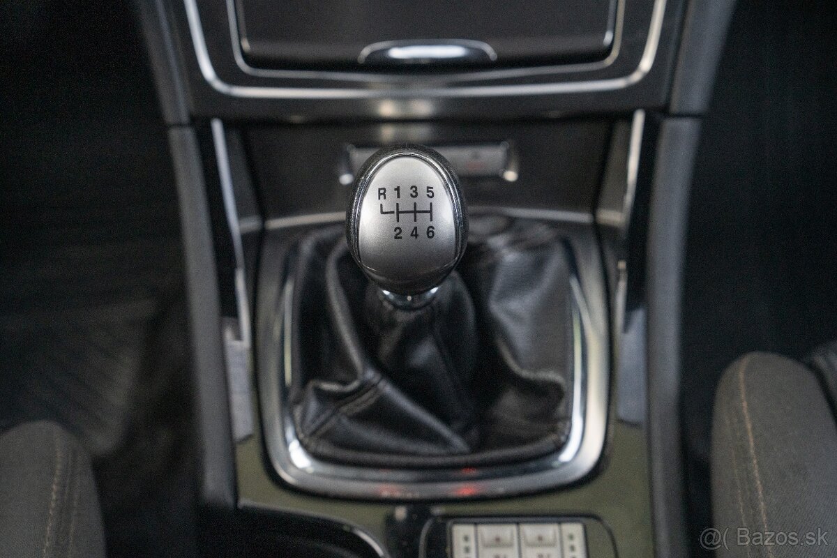 Ford Mondeo combi, 2.0TDCI TITANIUM 103kw, SR vozidlo - 15