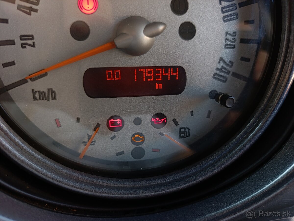 MINI One D 1.4 Diesel, 55kW/75PS Klimatizácia - 15