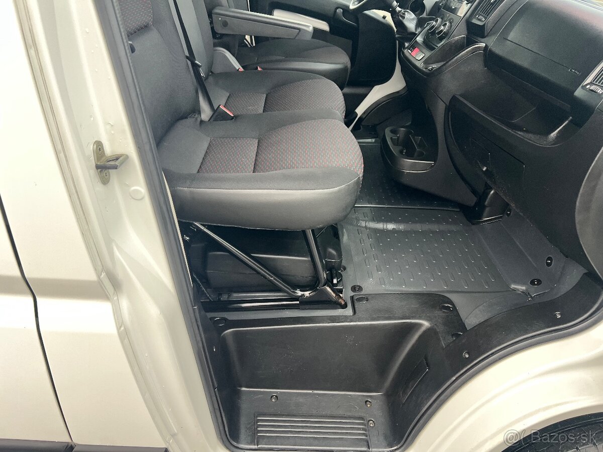 Volkswagen crafter 2.0 tdi. Po servise - 15