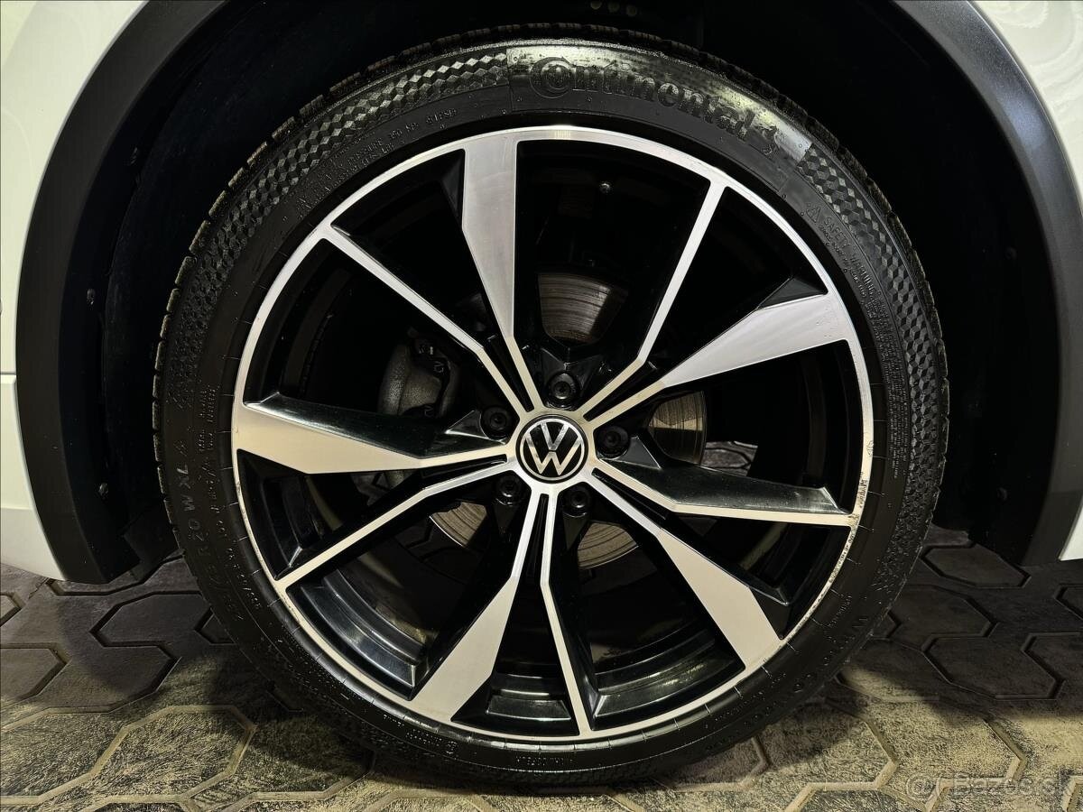 VW TIGUAN R-Line 1,5TSI DSG - 15