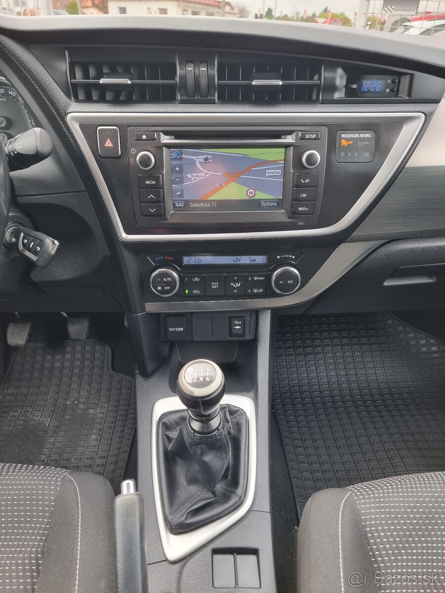 Toyota Auris Touring Sports 1.4 l D-4D DPF Style za 5.690 € - 15