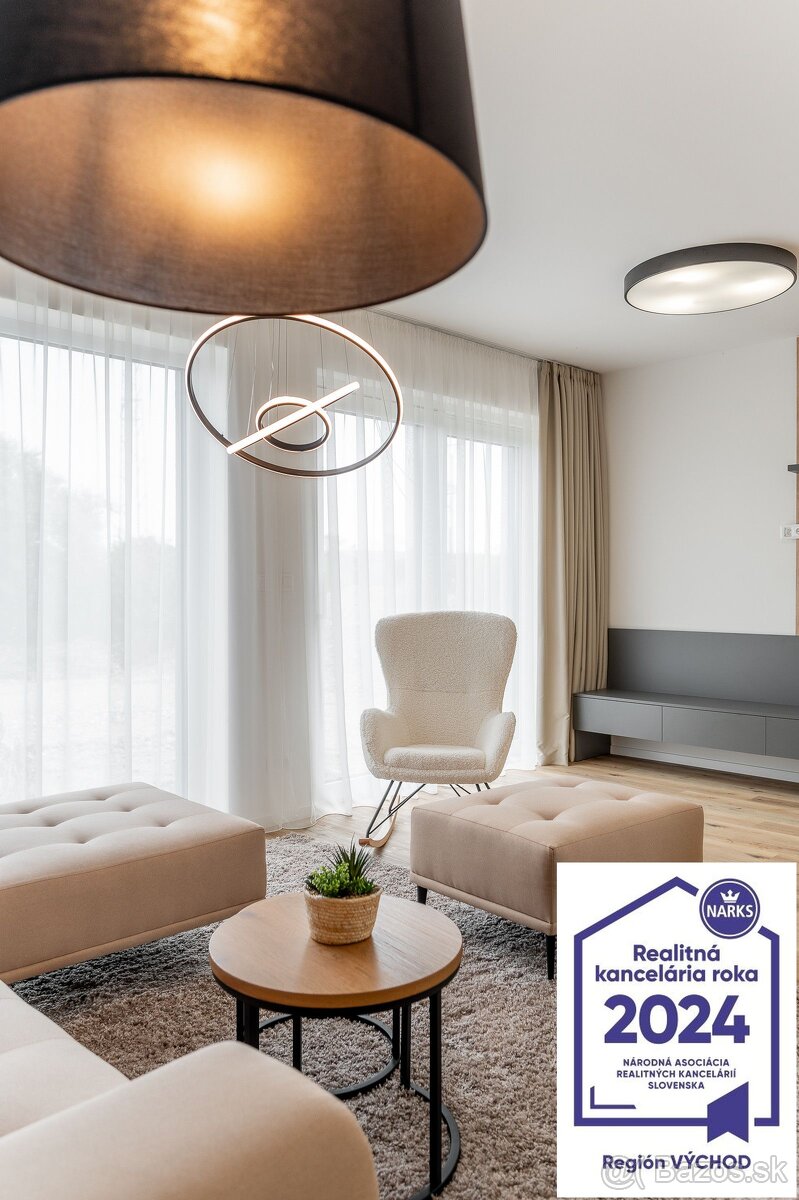 Dvojpodlažný rodinný dom - Rezidencia pri kaštieli v obci So - 15