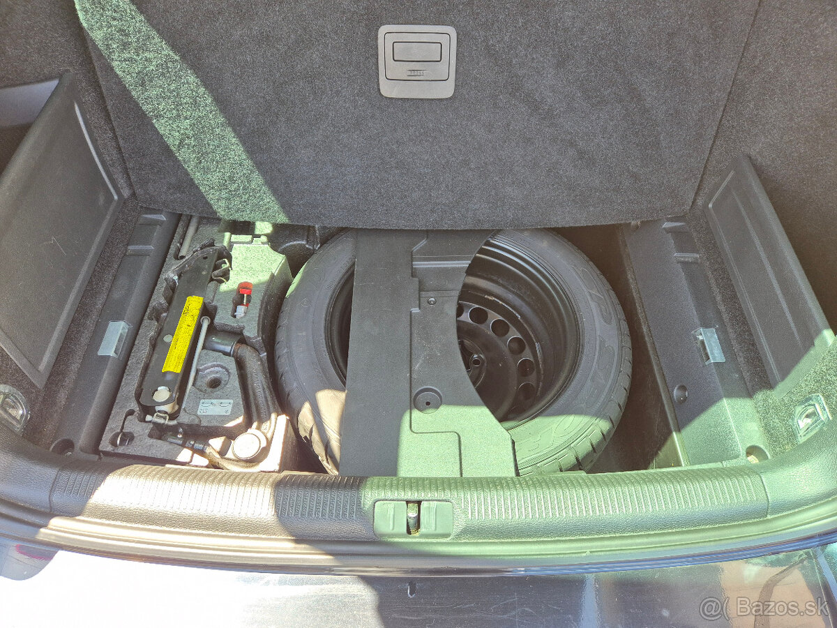 Volkswagen Passat 2,0 TFSI DSG Variant Webasto 89.900Kč - 15