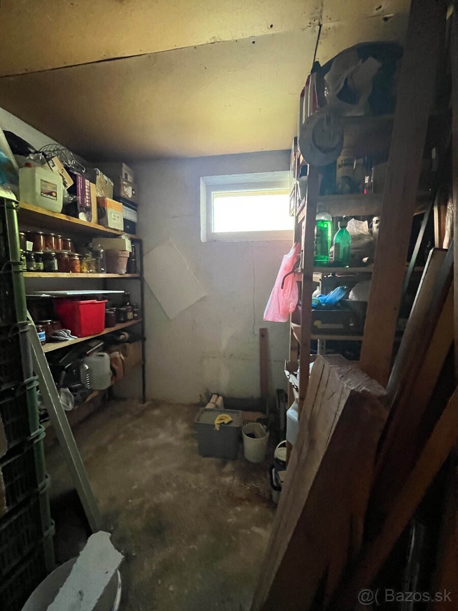 V Štúrove na predaj 4.izbový byt - 15