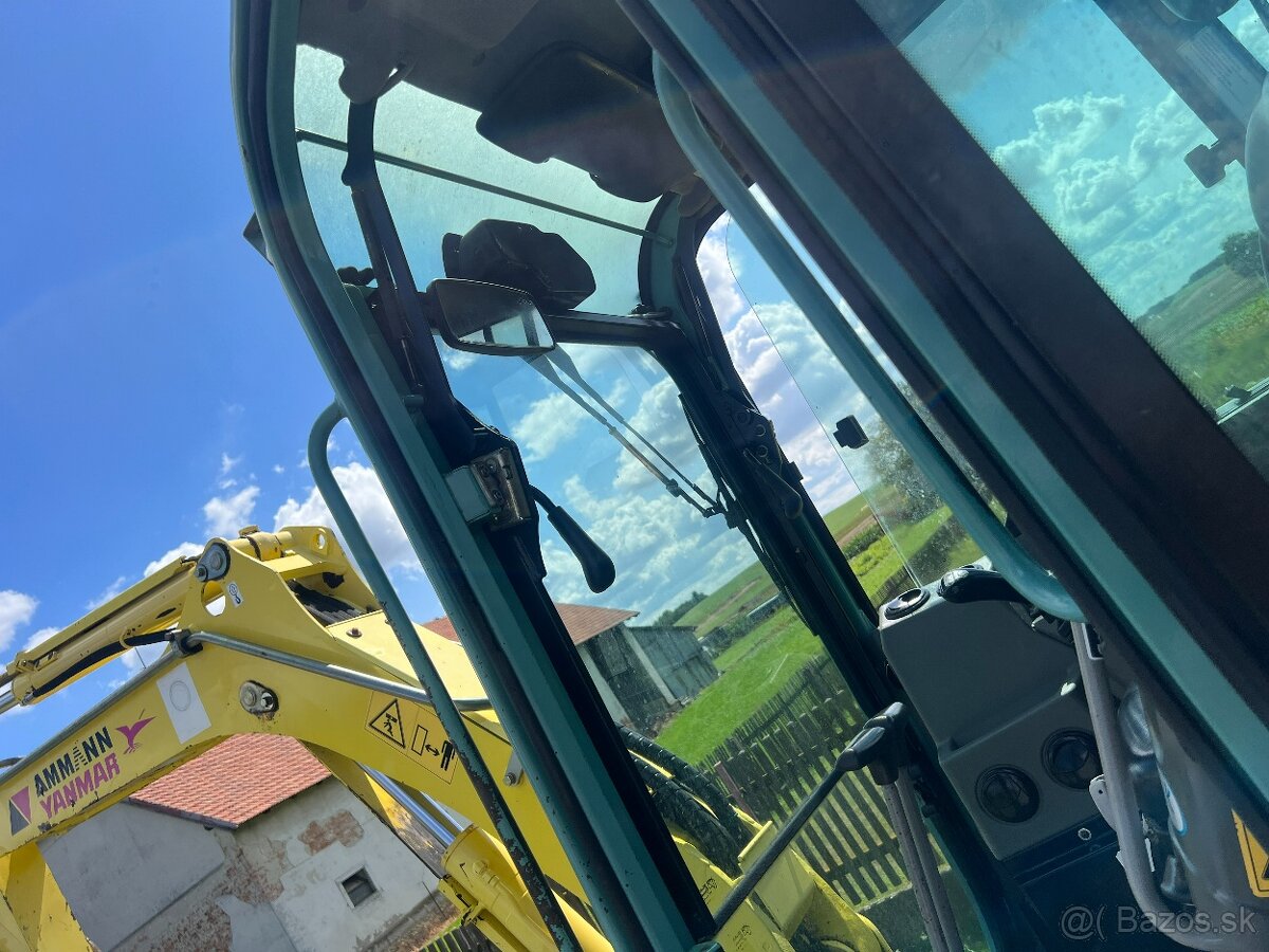 Mini bagr Yanmar VIO 50 bez přesahu zádě - 15