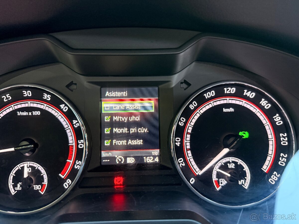 Škoda Octavia Combi 2.0 TDI RS DSG 4x4 - 15