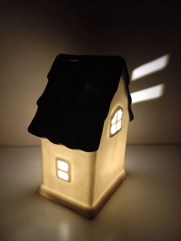 Keramický Led domček 16,5x12x8 cm - 15