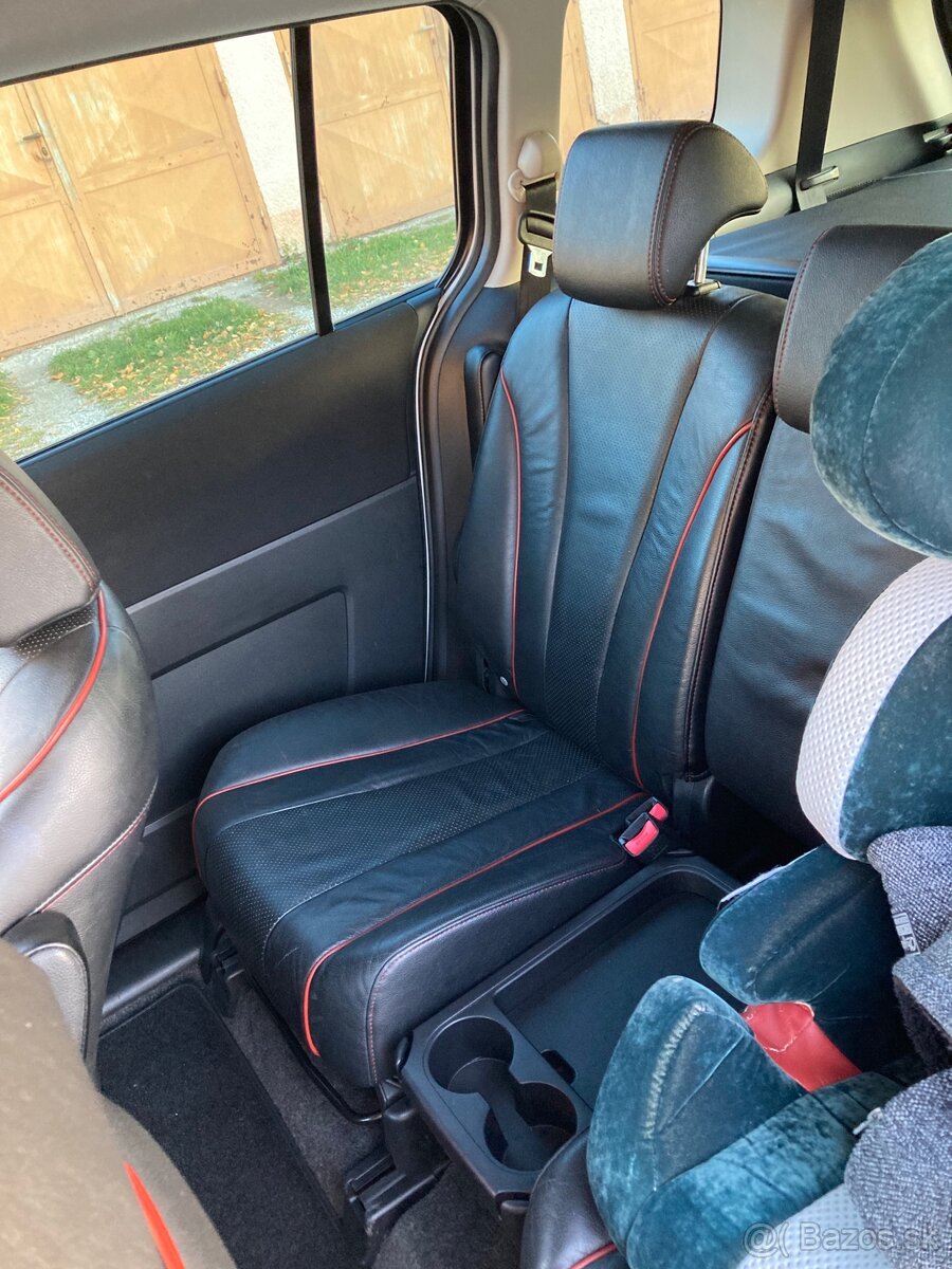 Mazda 5 40 Jahre edition 2,0i - 15