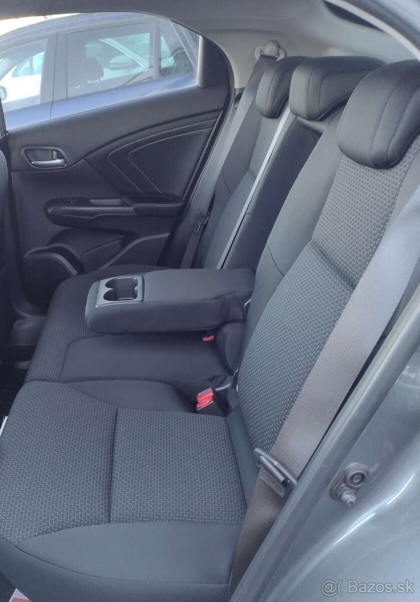 Honda Civic 9G. 6/2016 - 15