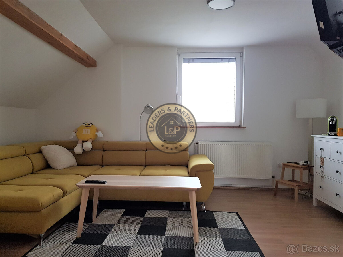 PREDAJ 5izbový rodinný dom Rajka - 15