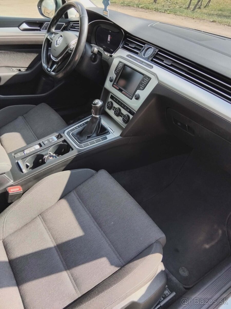 Volkswagen Passat B8 2.0TDI 4MOTION - 15
