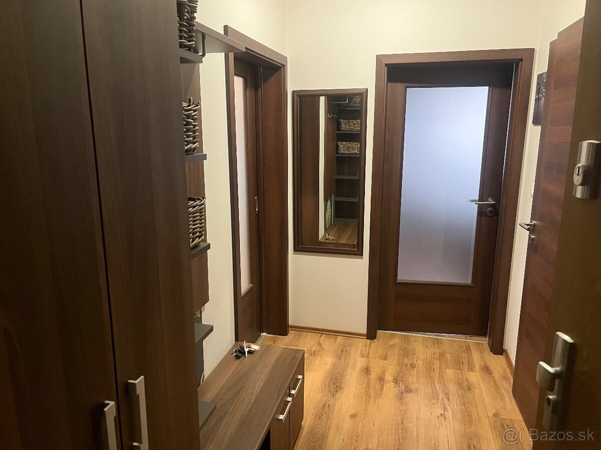 2izb.byt prenajmem - 15