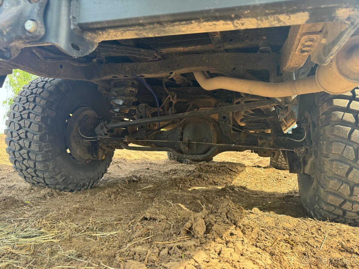 Toyota Land Cruiser 80 - 15