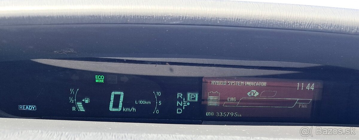 Predám Toyota Prius 1.8 Hybrid 2012 - 15