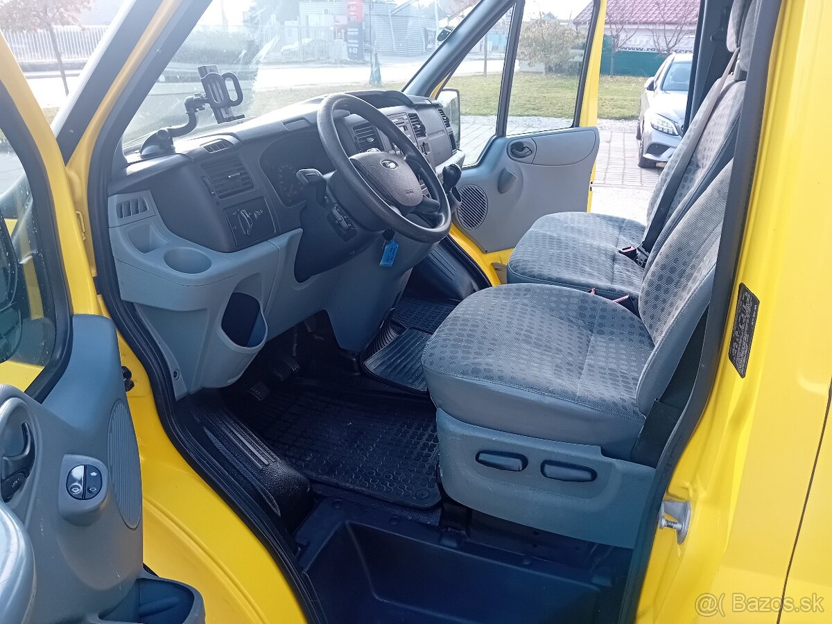 Ford Transit 300K 2,4D 103KW 4X4 - 15