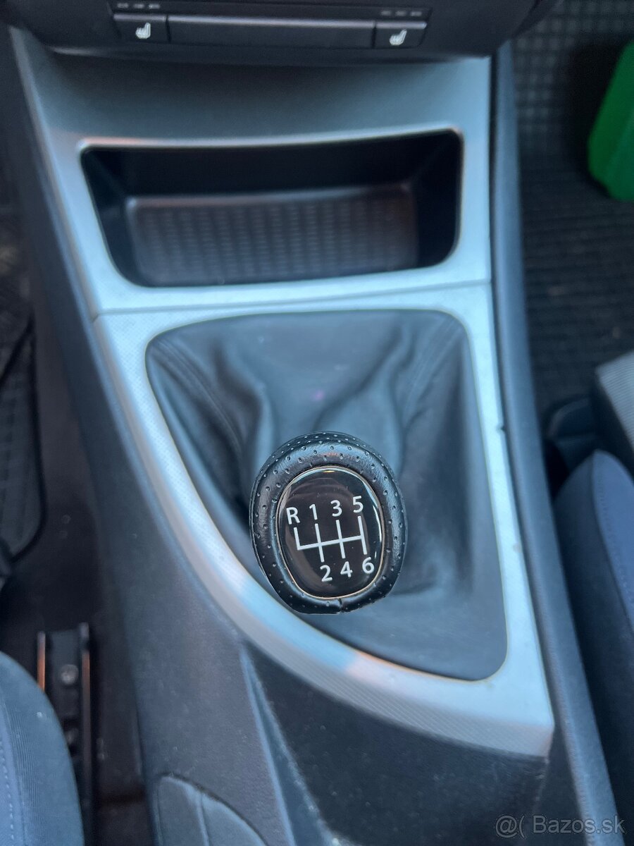 BMW Rad 1 E87 120d M47 - 15