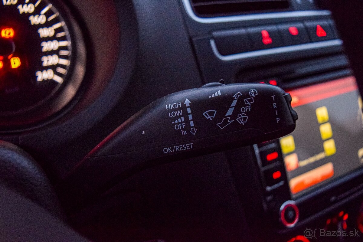 Volkswagen Polo 1.2 TSI Highline - 15