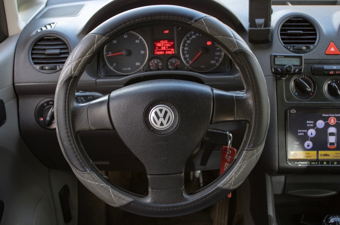 Volkswagen Caddy 1.9 TDI – 2-miestny VW - 15