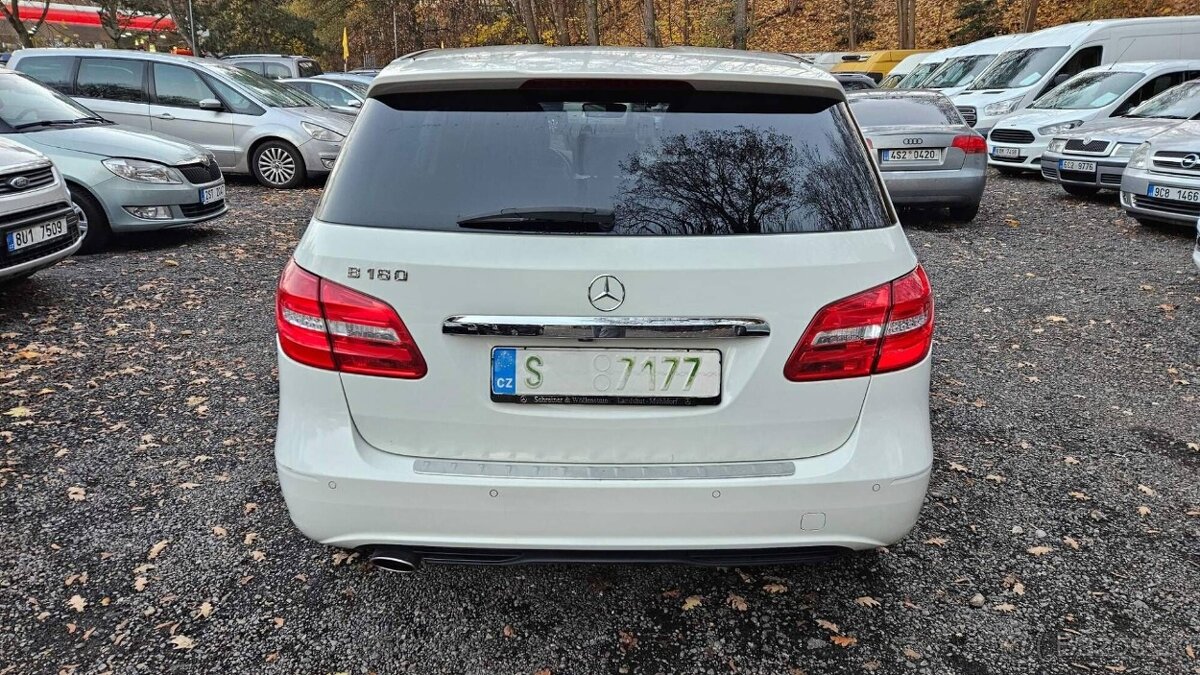 Mercedes Benz B 180, 2012, 99 tkm, xenony, navi, serviska - 15