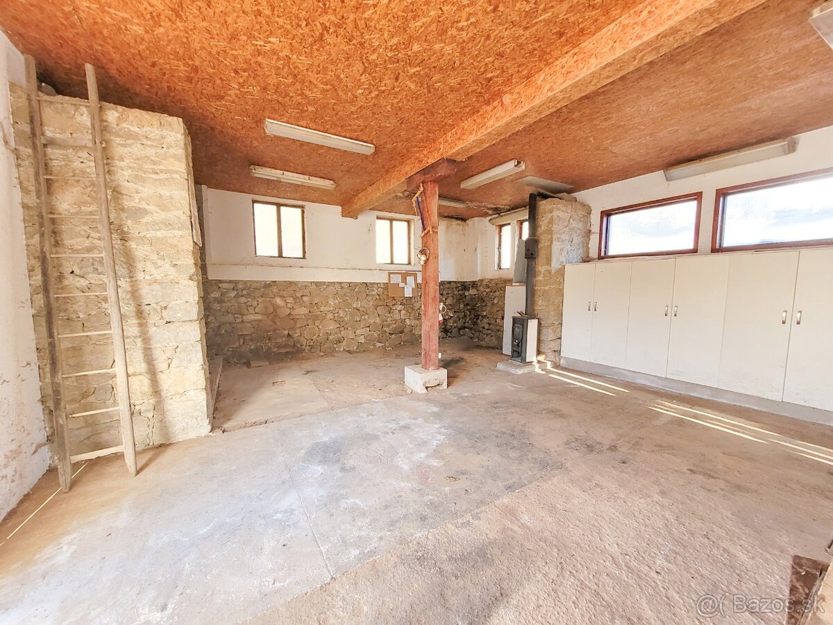 5 izb. RD Hradec(PD) - velký pozemok 1965 m2 - posledný dom - 15