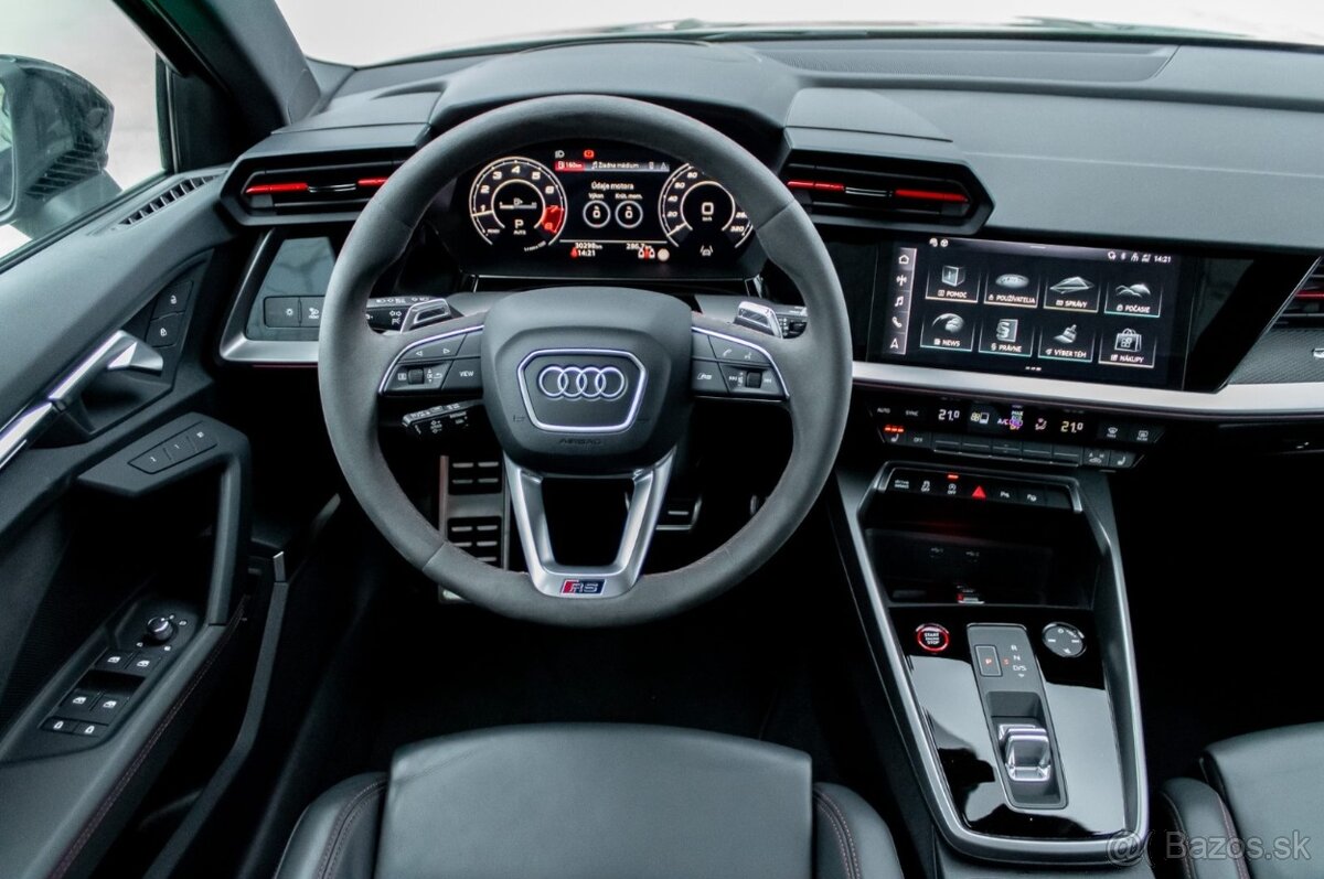 Audi RS3 2.5 TFSI - 15