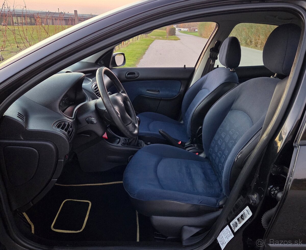 Peugeot 206 1.1 44KW/60 koní - 15