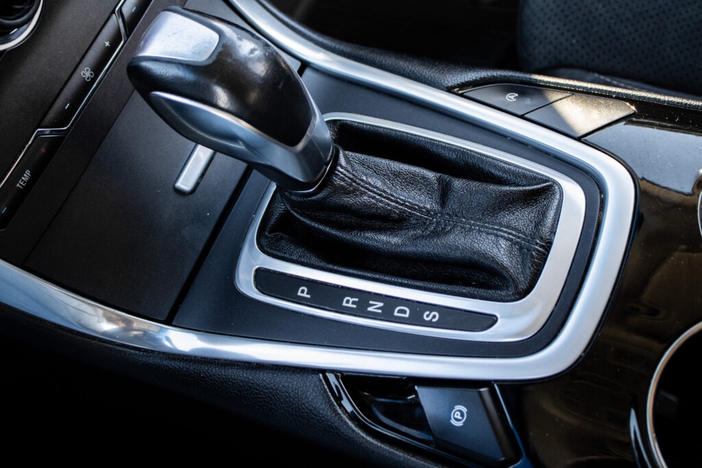 Ford Edge 2.0 TDCI Bi-Turbo 154,5kW (2016) - 15