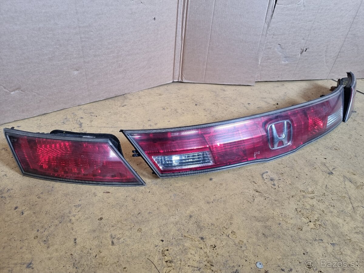 Honda Civic VIII UFO zadné svetlo - 15