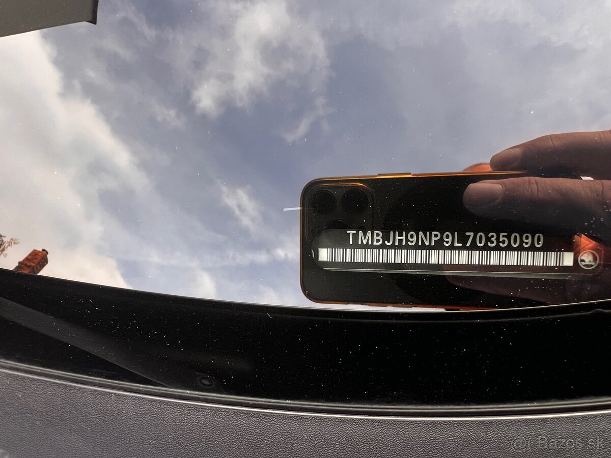 Skoda Super Combi 2,0tdi,-€ kup. na SVK odpočet DPH - 15