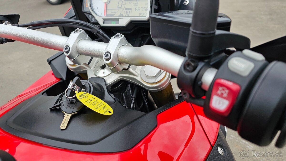 BMW S1000XR r.v. 2016 - 15