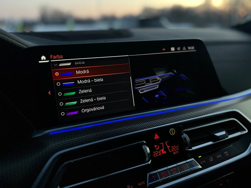 BMW X6 M-PERFORMANCE xDrive 30d 210kw mHEV A/T - 15