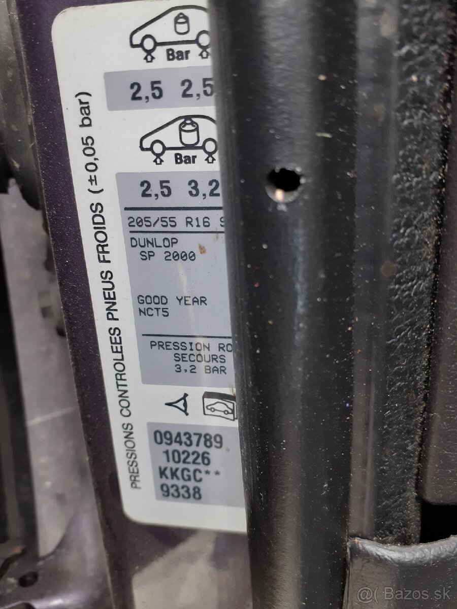 Peugeot 307 sw 2.0 hdi 79kw - 15