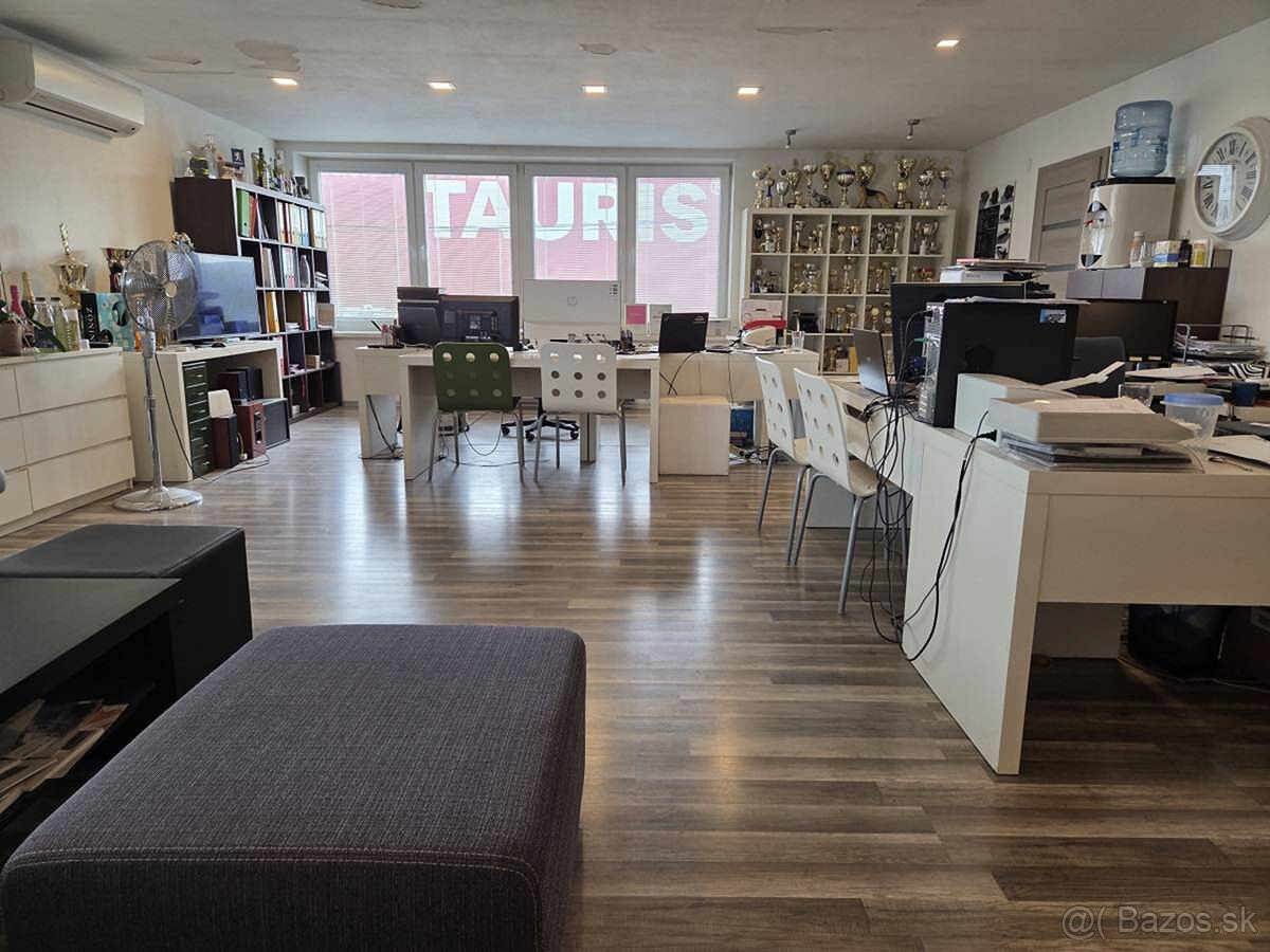 RealityKolesár prenajíma sklad393m2kanc130m2 Textilná Jazero - 15