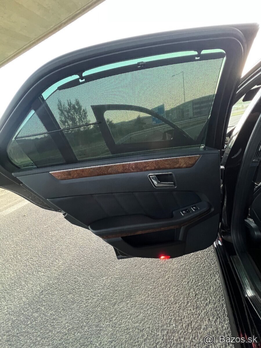 Mercedes E500 W212 5.5i V8 285kw / 388ps kupene na SK - 15