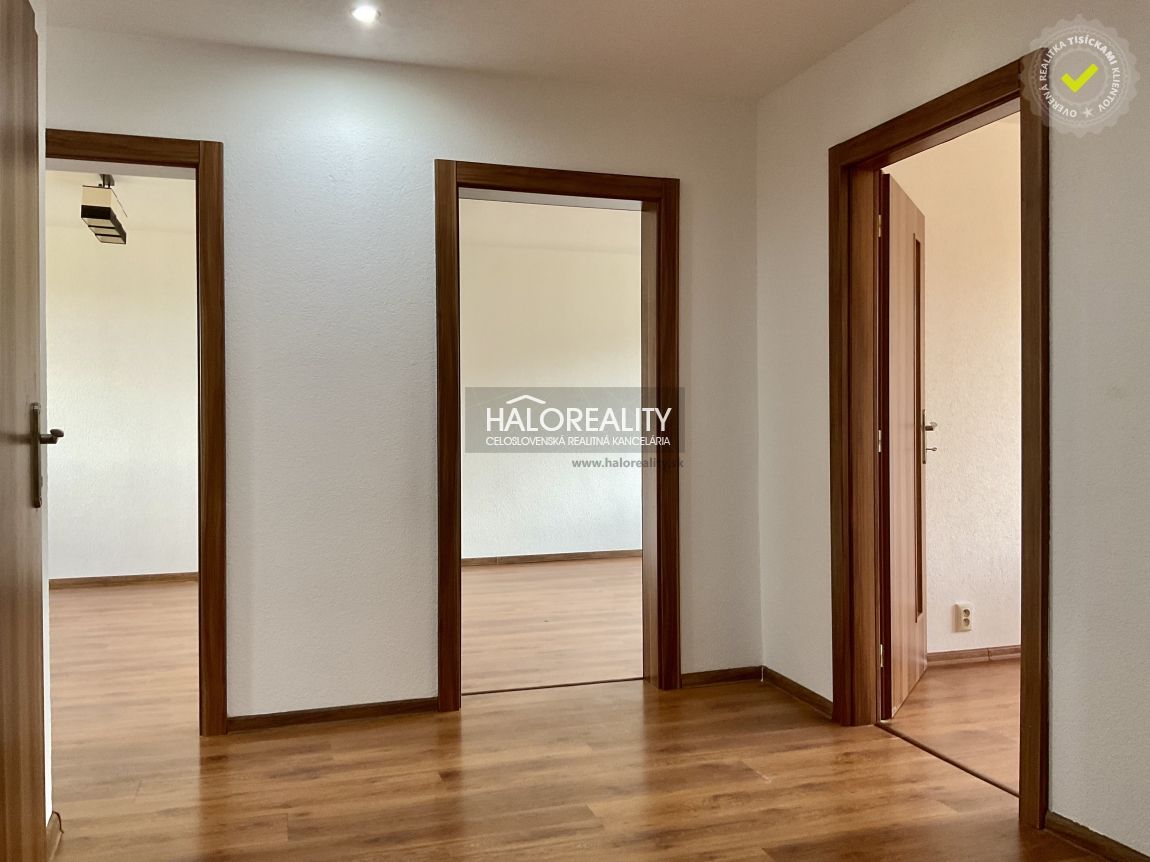 HALO reality - Predaj, trojizbový byt Očová, veľkorysý a sln - 15