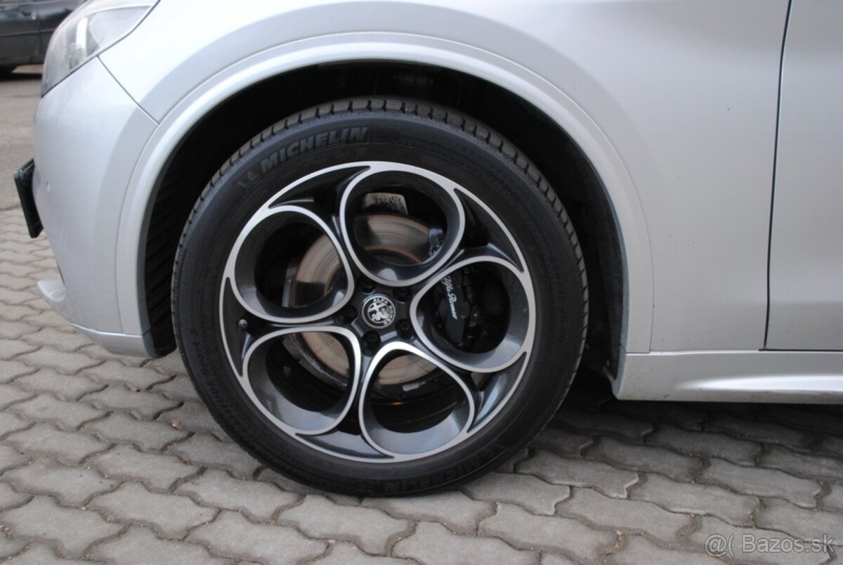 Alfa Romeo Stelvio 2.2 Diesel - PREDAJ AJ NA SPLÁTKY - 15